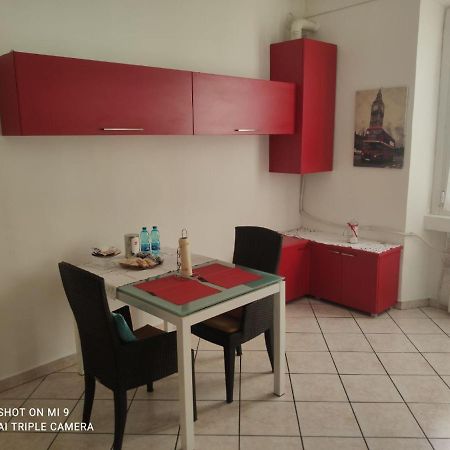 Ferienwohnung Naviglio51Bocconi Mailand Exterior foto